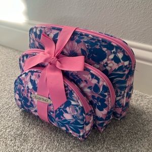 ELLEN TRACY 3 Piece Travel/Makeup Bag Set - Gift Set - NWT